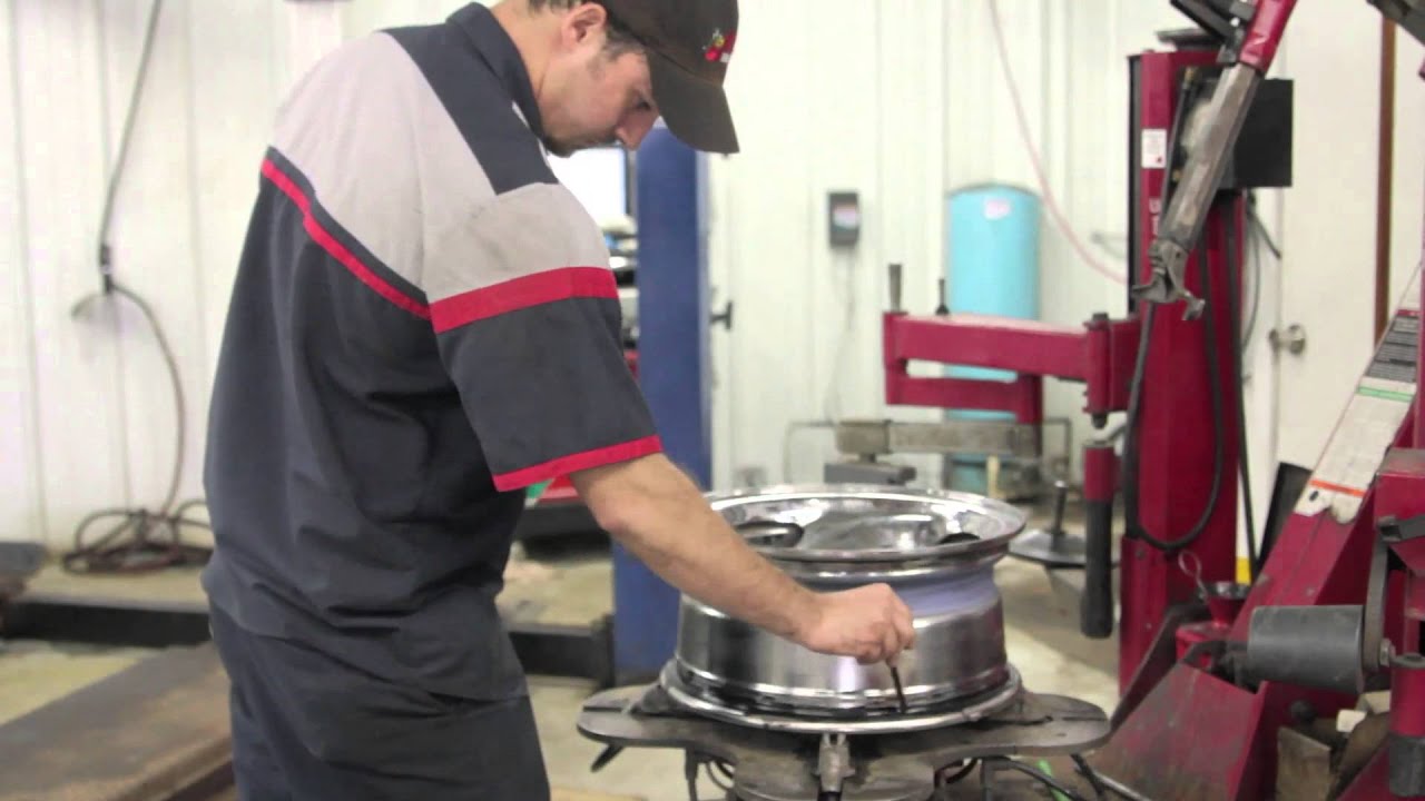 Douglas Automotive: Tire Inspection