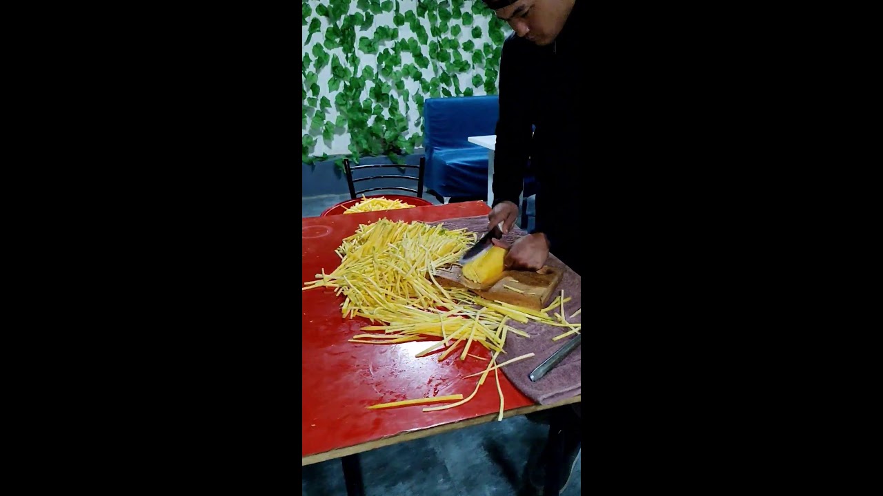 Сабзини кулболача туғраш