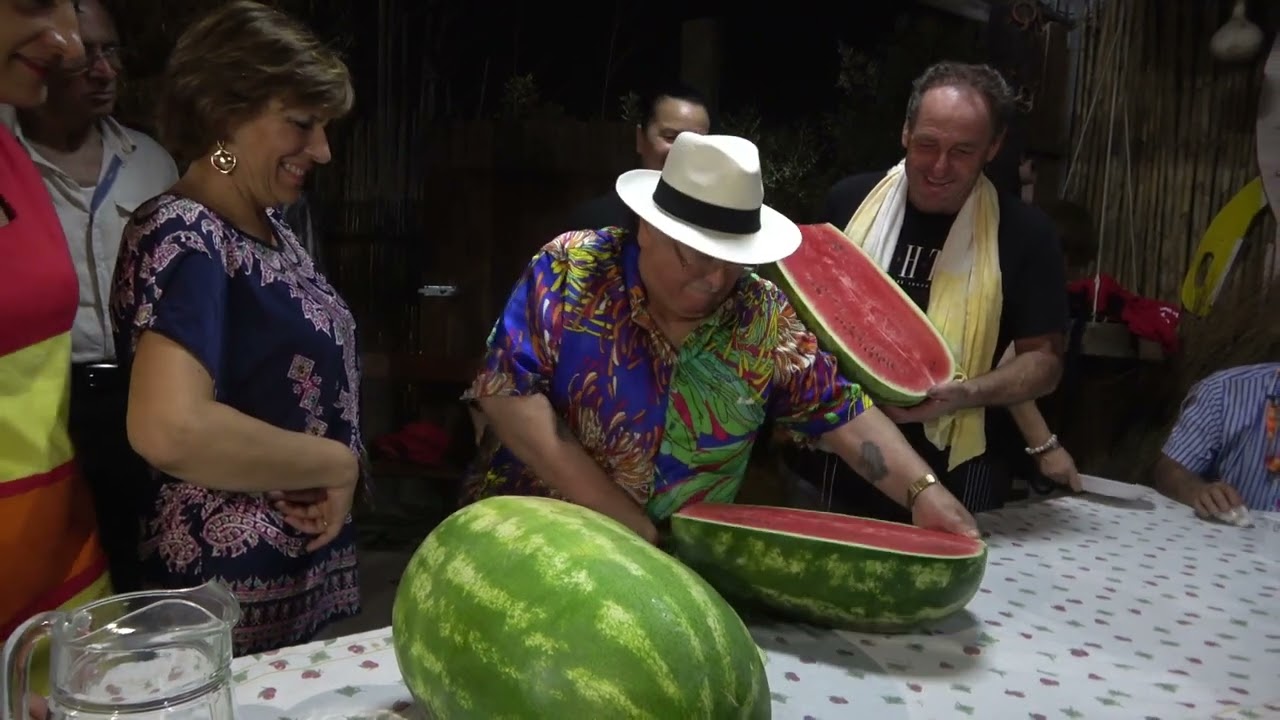 Zi Riccardo e le donne della Tammorra... festa grande per Giacomino ed Angelina.