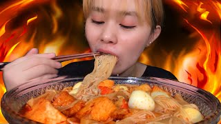 Mukbang mie lidi berkuah pedas hot jeletot