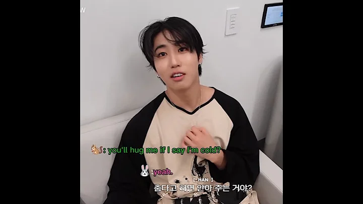 leeknow start climbing on han for hug 😭🥢 #minsung #hanjisung #leeknow #straykids  #stay #kpop #fyp