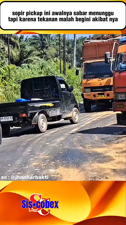 sopir pickup ini awal nya sabar menunggu tapi karena tekanan malah begini akibatnya#shorts