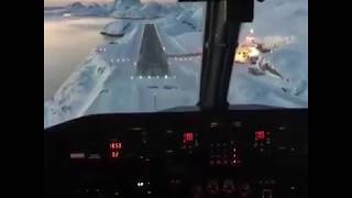 Extreme risk in dangerous landing on Greenland - this pilot is really very good!