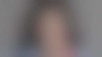 VIDEO: Amazon driver repeatedly punches 67-year-old customer during delivery