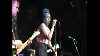 Her Destination, Nikki Hill, live at Skippers Smokehouse