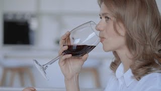 Wear The Gown: Dealing with alcoholism as the holidays approach