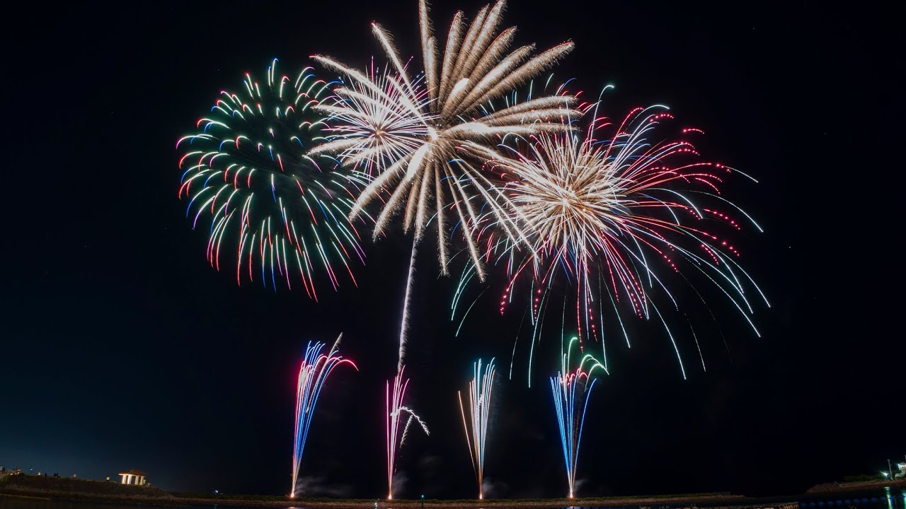 4K/HDR】 シーポートちゃたんカーニバル花火 2025 - YouTube