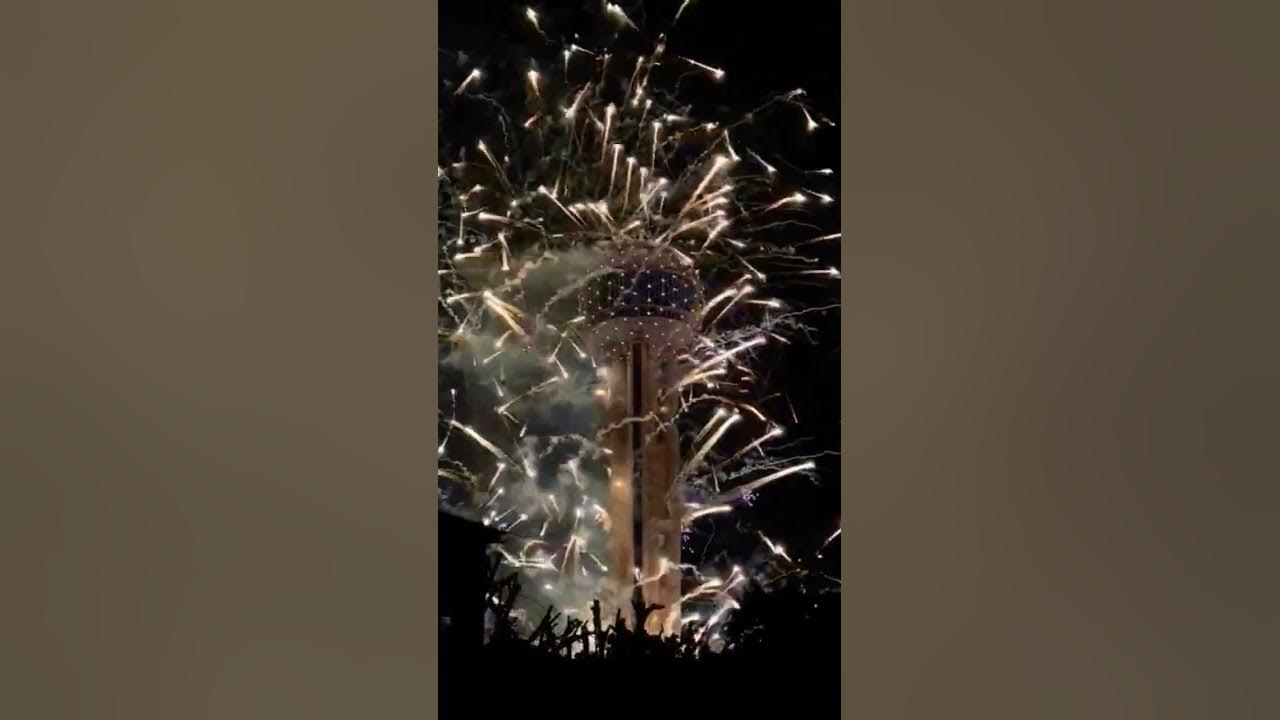 Happy New Year 2024!! newyear fireworks reunion tower reuniontower