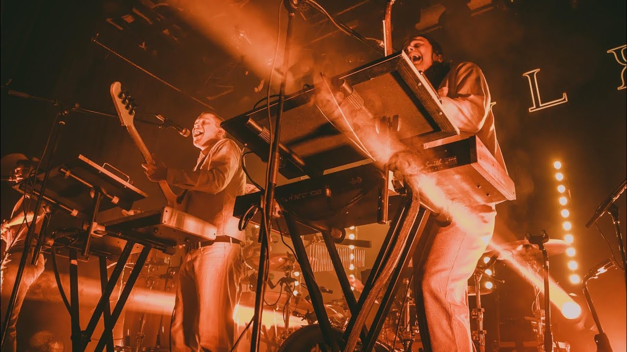 Jungle — Lemonade Lake (Live in Kyiv, 2019) YouTube