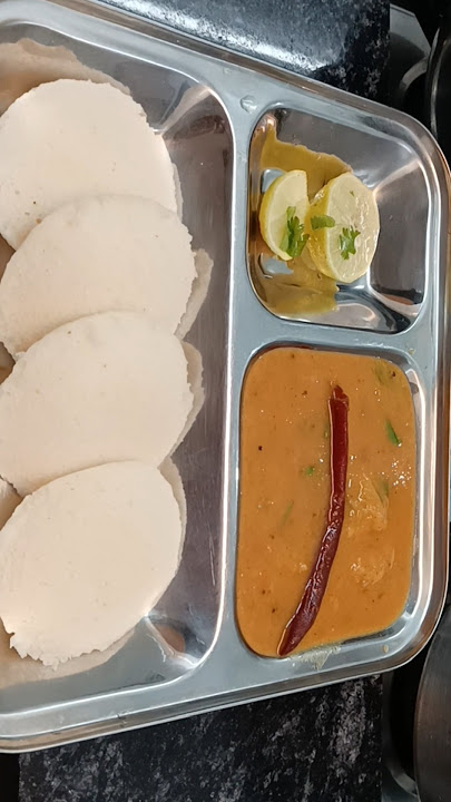 'Perfect South Indian Breakfast! Soft Idli & Spicy Sambar Recipe 😋'