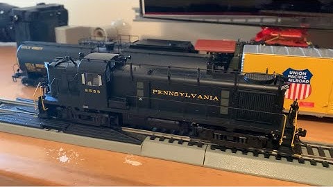 Bowser Alco RS3 ESU LokSound