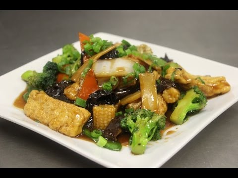 Video: Buddha's Feast (Vegetable Roerbak)