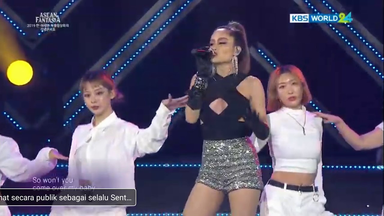 Cinta Laura Di Asean Fantasy 19 Korea Youtube