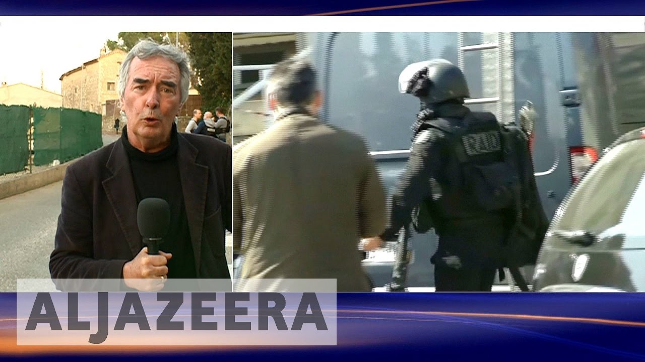 ألقت الشرطة الفرنسية القبض على مراهق بعد حادثة إطلاق نار في مدرسة ثانوية.