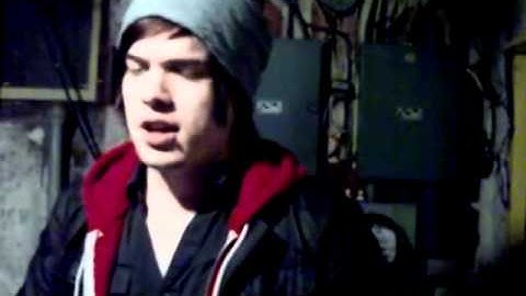 Interview with Cody Carson from Set It Off