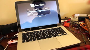 Booting Linux Mint on a Macbook Pro from USB with a DVD