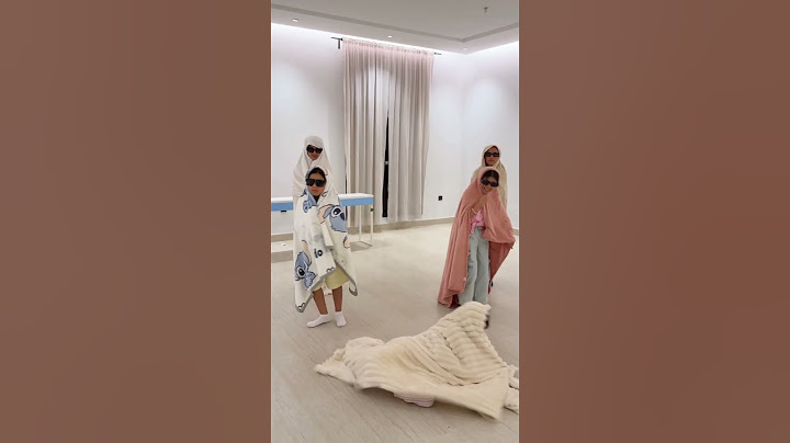 TikTok trend with girls 🤣