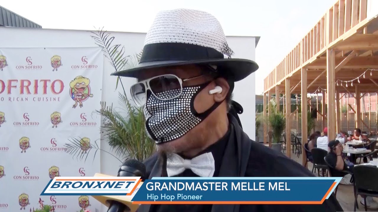 Hip Hop Blvd Awards Honors GrandMaster Melle Mel - YouTube