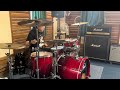 EARTHSHAKER 流れた赤い血はなぜ ドラム叩いて見ました