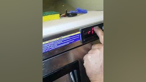 How to program a carel when the fan is stopping with the compressor how to make the fan run on compr