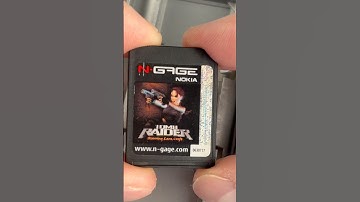 Playing Tomb Raider on Nokia N-GAGE QD #nokia