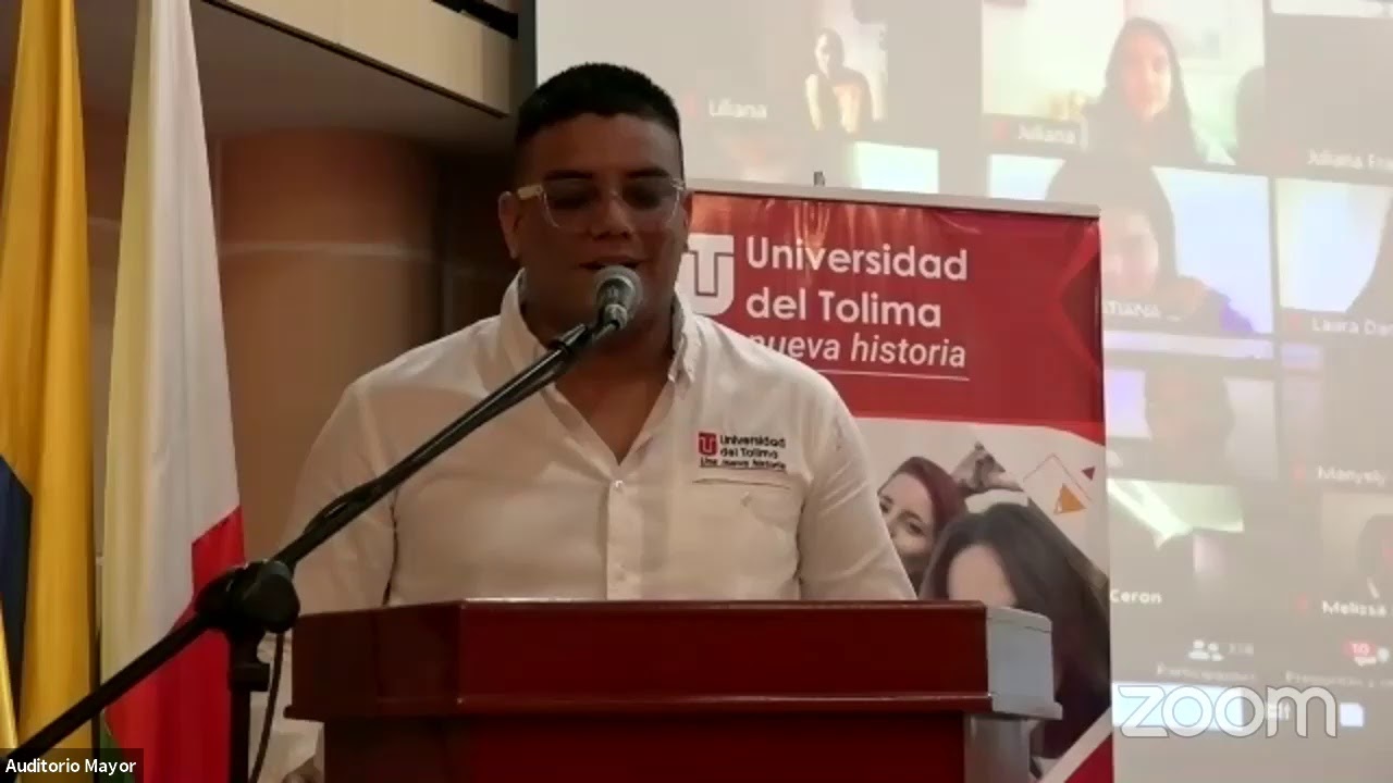 Ceremonia de grados 15 de mayo - YouTube