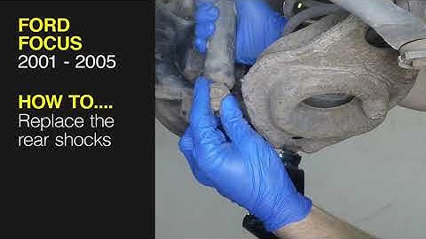 Ford Focus (2001 - 2005) -  Rear shock absorber removal and refitting