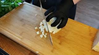 Knolselderij In Chinoise Snijden