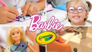 BARBIE CRAYOLA 🎨: Coloriamo e Laviamo i Vestiti di Barbie screenshot 2