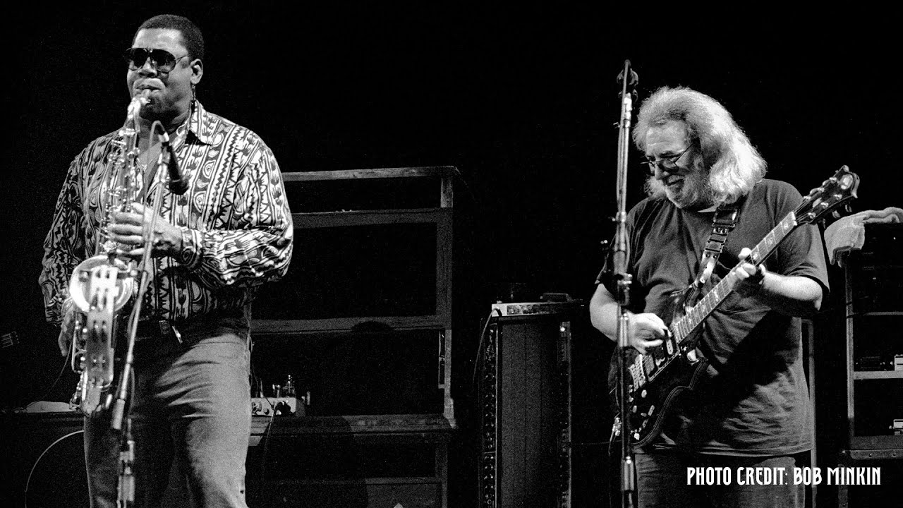 Jerry Garcia, Clarence Clemons Jam Onstage in 1989: Hear