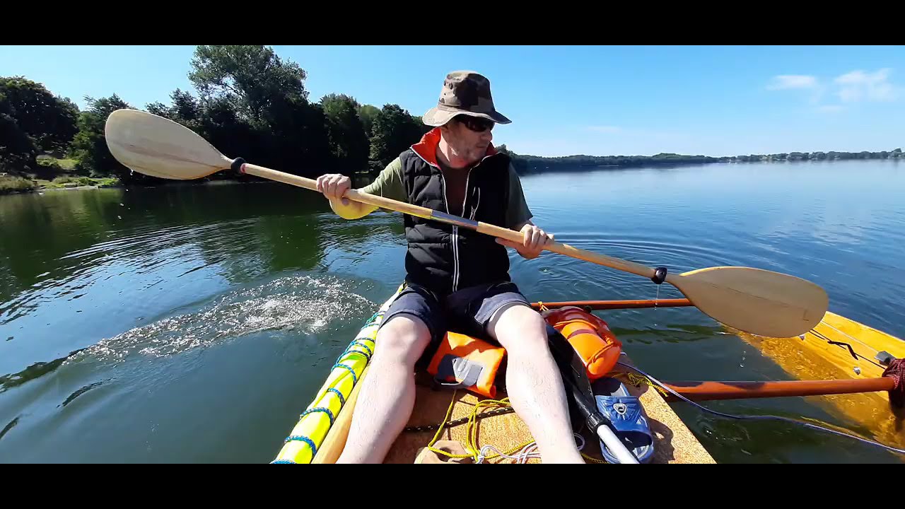Proa sailing yacht "IGŁA" (RoSSY project). Testing boat as paddle canoe.