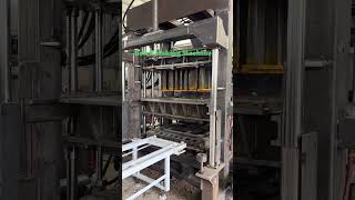 #brickmachine #bloclkmachine #brickmakingmachine #engineering #engineer  #blockmakingmachine #Block