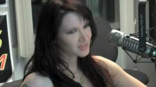 Emmi visits Ty Bentli