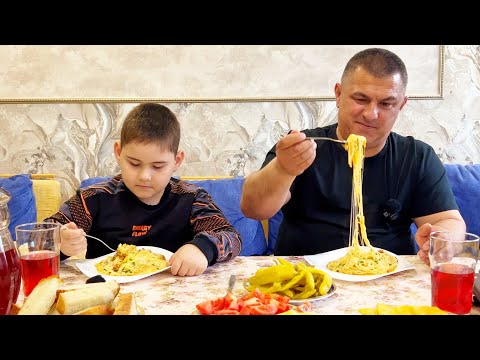 Спагетти с фаршем и сыром - это блюдо, которое все просят по второму разу!