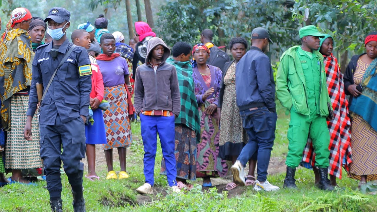 UMUSIRIKARE WA RDF UKOMEYE  APFIRIYE MU MWUZI UVA MUBIRUNGA|| TWESE TWARIZE TUBURA GIHOZA