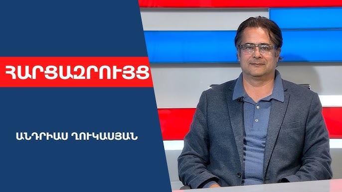 Әдемі жалаңаш сызылған қыздар Түкті құлыншақ пен киска