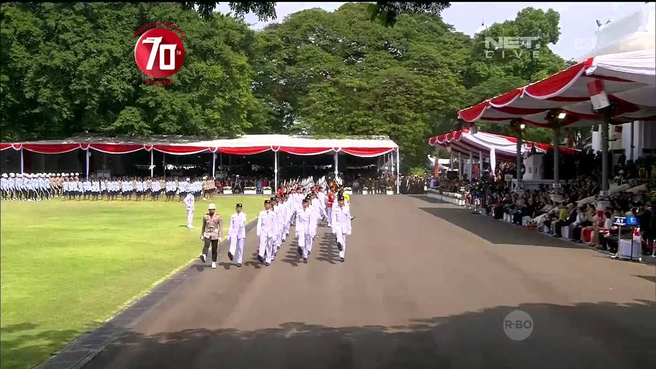 Upacara Pengibaran Bendera Merah Putih Di Istana Negara 17 Agustus