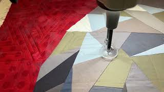 Elephant Abstractions. A Paper Piecing Quilt design by Violet Craft! Annies Longarm Quilting