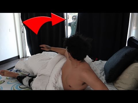 HOME INVASION PRANK!! (HILARIOUS) - HOME INVASION PRANK!! (HILARIOUS)
