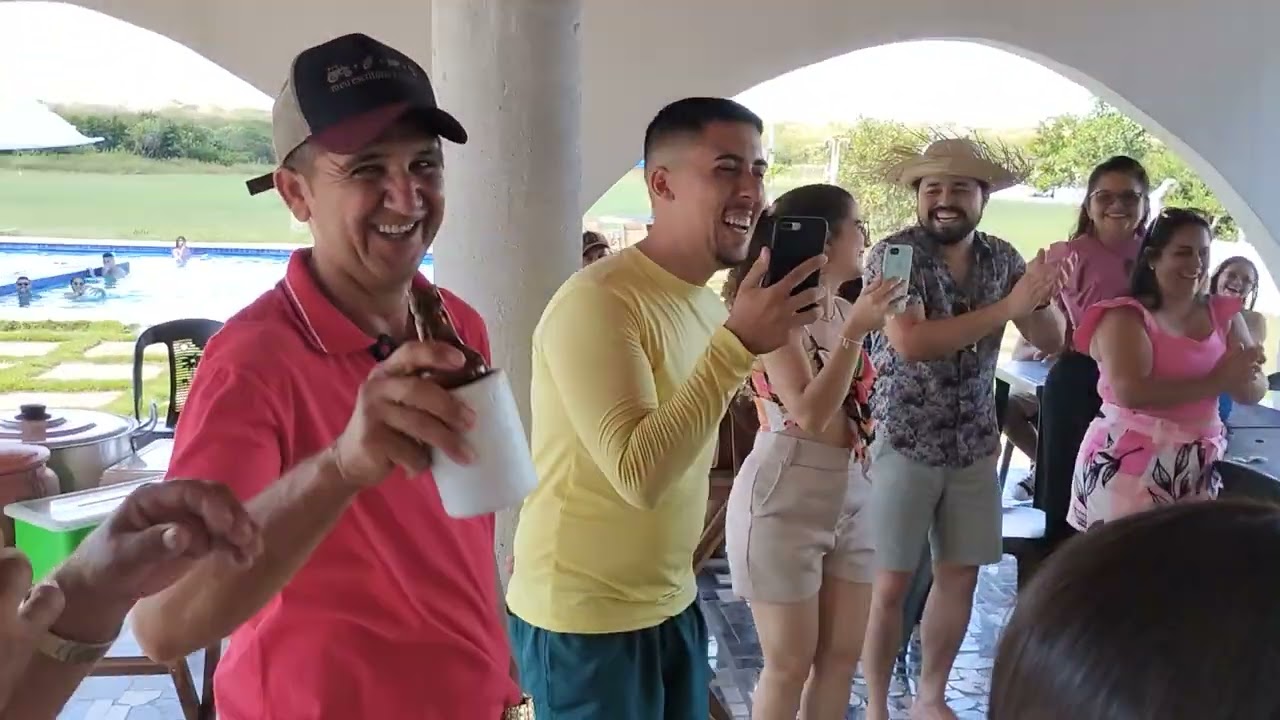 repente improvisado no calor da vaquejada 