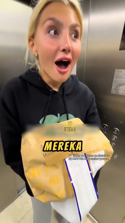 Kedua Cewe Ini KEJEBAK Di Dalam LIFT❗😮#ngeri #kocak #videoviral