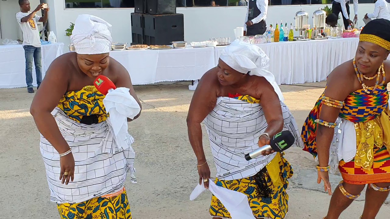 Pure Ashanti tradition Adowa/Nnwomkro pt3