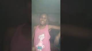 Se Arrumando Pra Dormir.