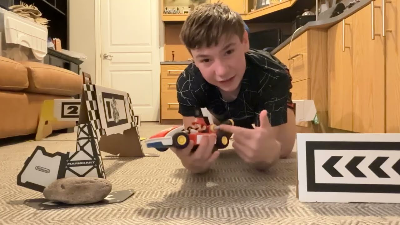 МАРИО КАРТ В МОЕМ ДОМЕ!!!!!