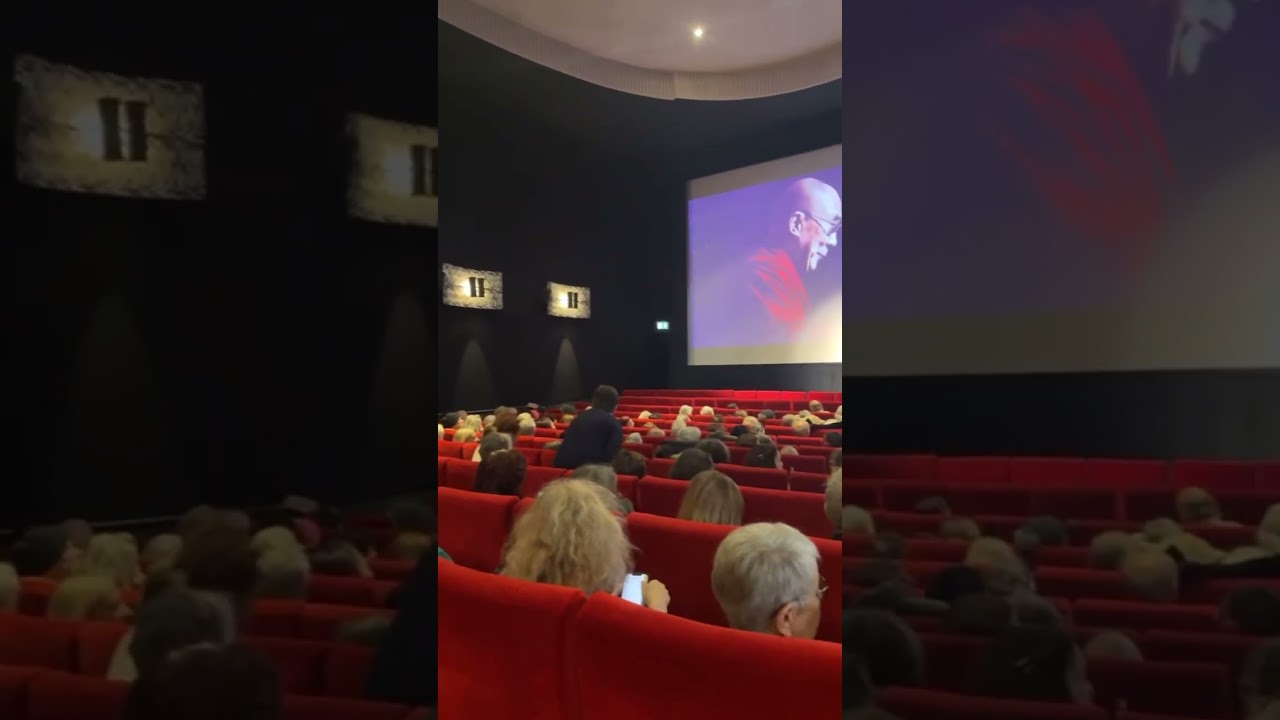 On tour🙏 - Swiss Cinema Tour live from Le Paris in Zurich