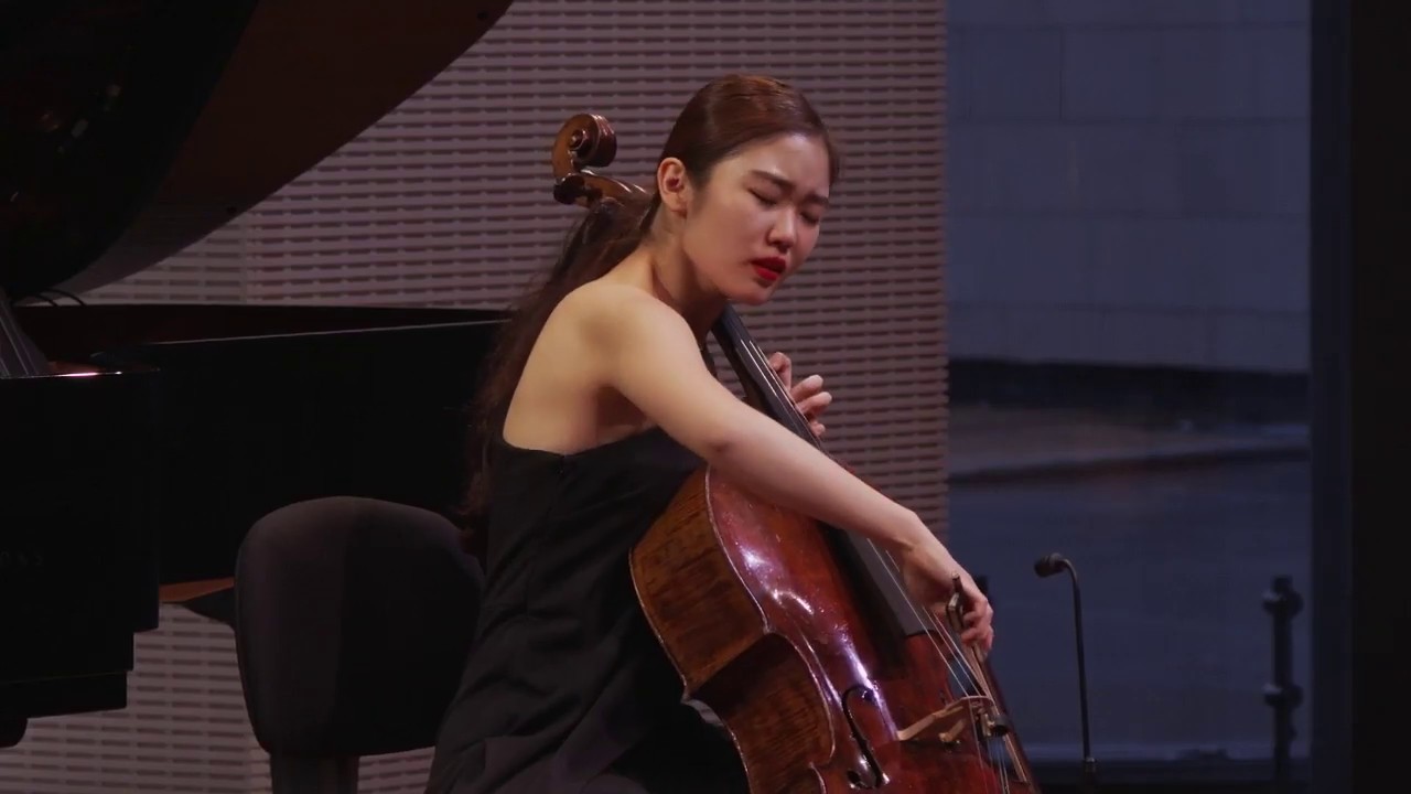 17yr old Cellist Gaeun Kim plays A.Piazzolla 'Le Grand Tango'