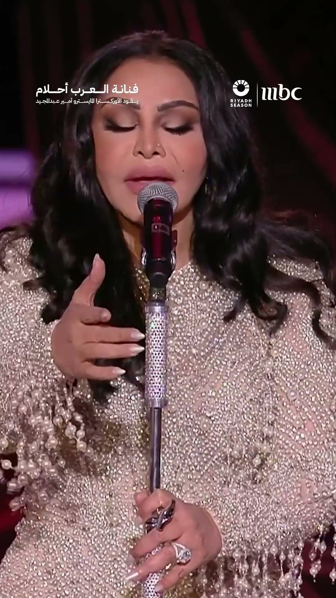 فنانة العرب أحلام تأسر قلوب الجمهور بأغنية “العناق الاخير”