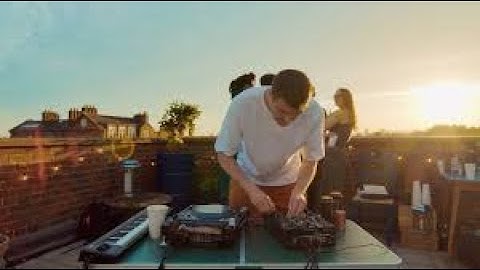 Fred again     Rooftop Live Arun’s Roof, London 1/3/2025