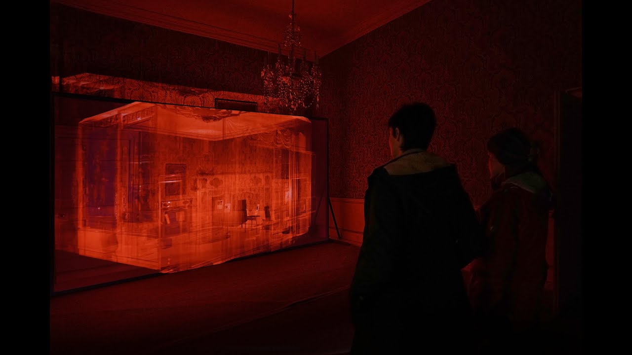 Casting Light - Anna Heinrich & Leon Palmer