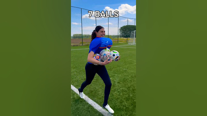 SPRINTING WITH MORE AND MORE FOOTBALLS